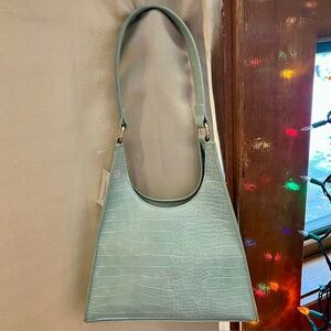 NWT Francesca's faux croc structure trapeze bag, mint color